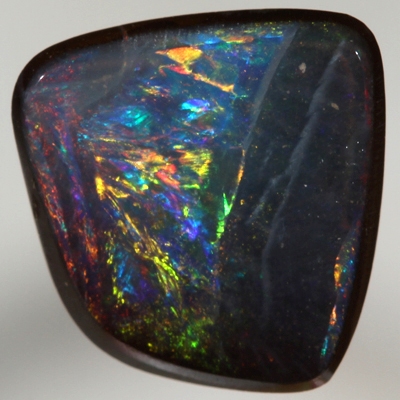 SOLID BOULDER OPAL Bright and strong fire colours